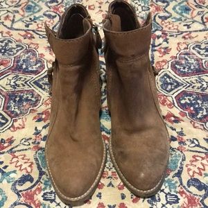 Dolce Vita Leather Boots sz 9